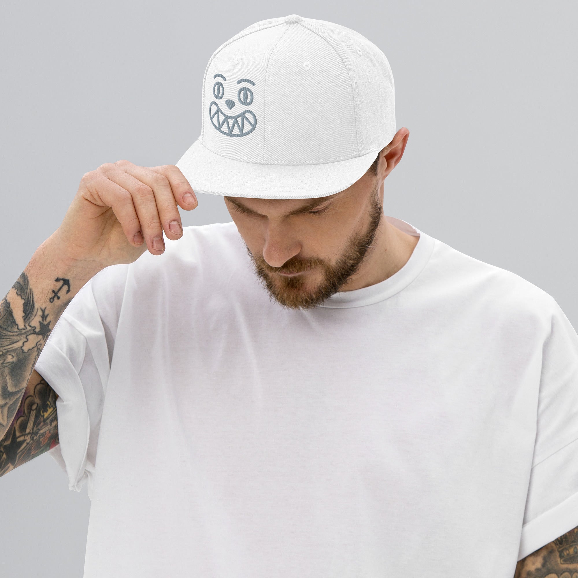 Toothy Grin – Snapback Hat